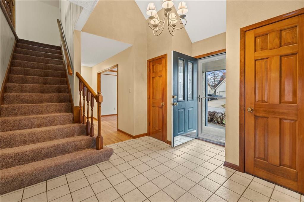 1103 SW Stonecreek Drive