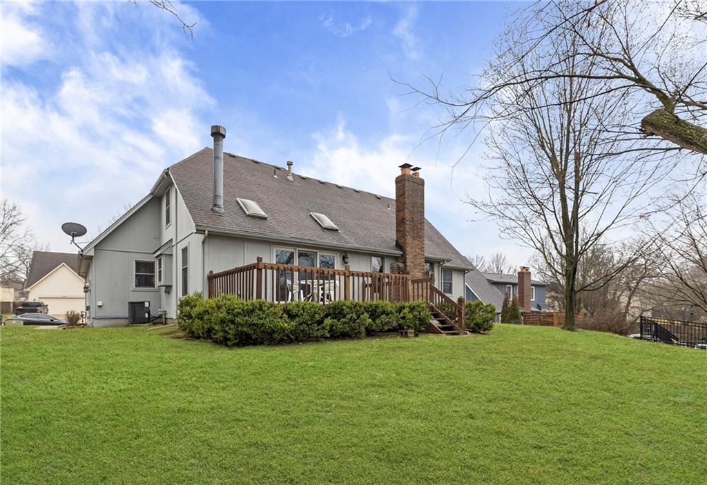 1103 SW Stonecreek Drive