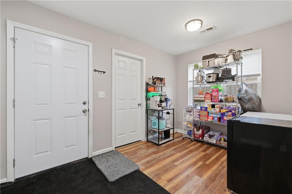 303 W Broadway Street