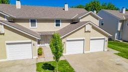 4612 NE Whispering Winds Drive Unit: C