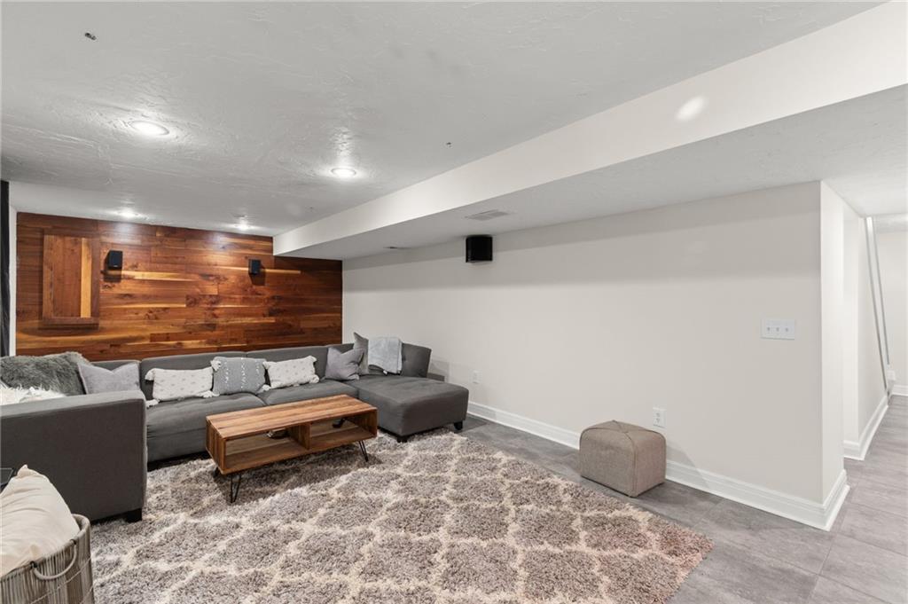 1408 Cedar Ridge Circle