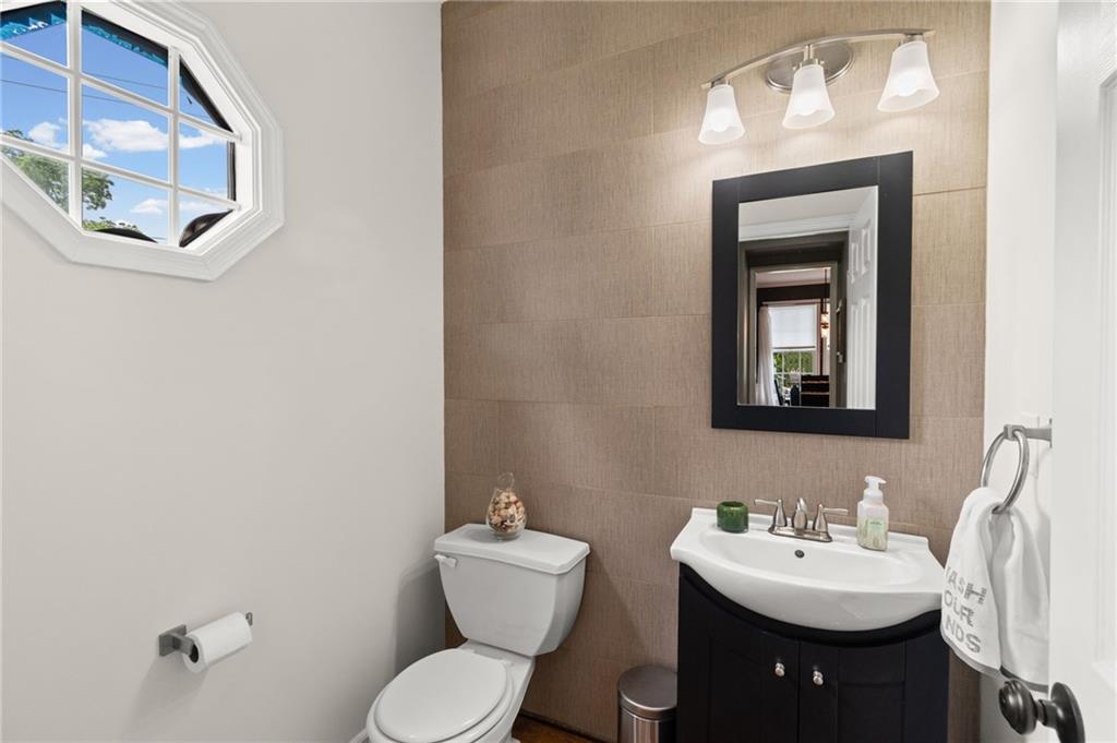 1408 Cedar Ridge Circle