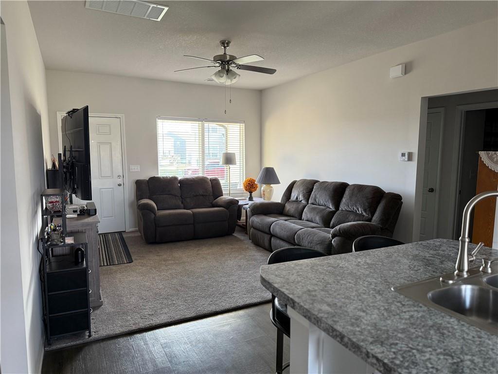 800 Bentley Drive