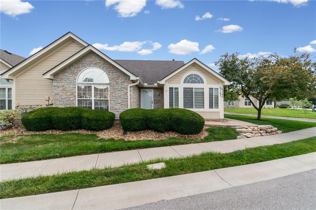 6147 NE KENSINGTON Drive Unit: 26B