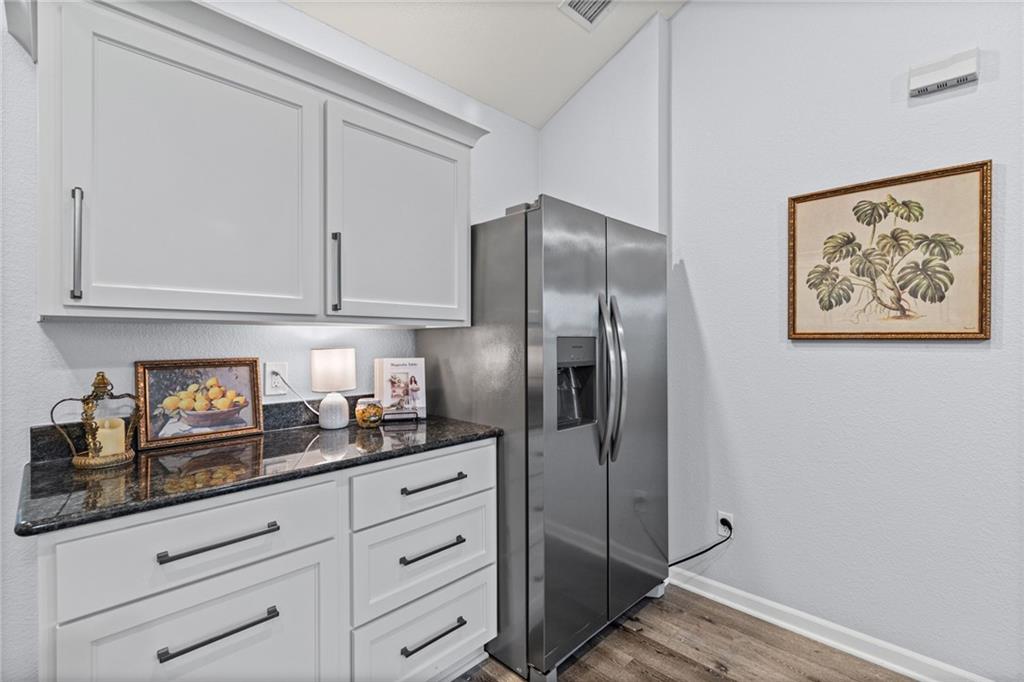 6147 NE KENSINGTON Drive Unit: 26B