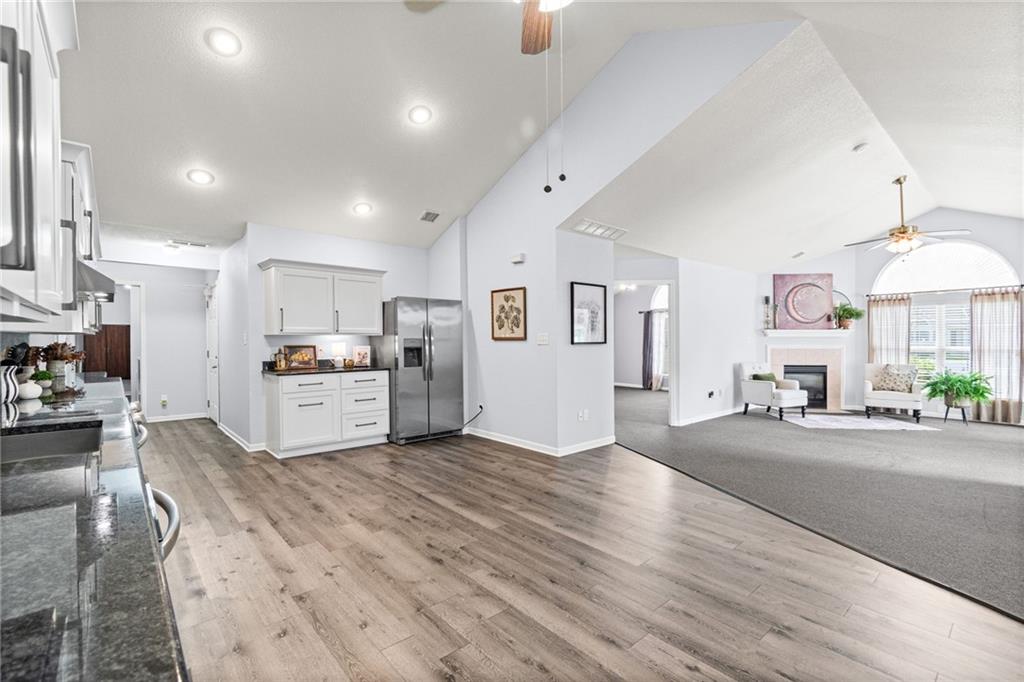6147 NE KENSINGTON Drive Unit: 26B
