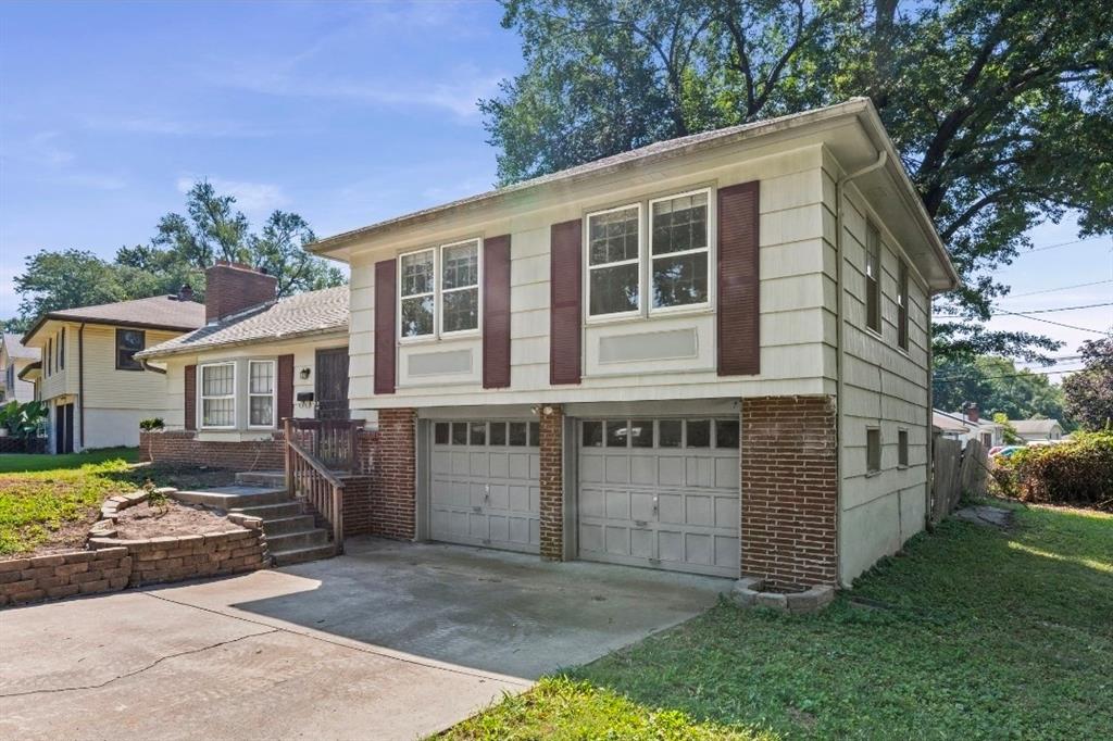 9503 E 80TH Terrace