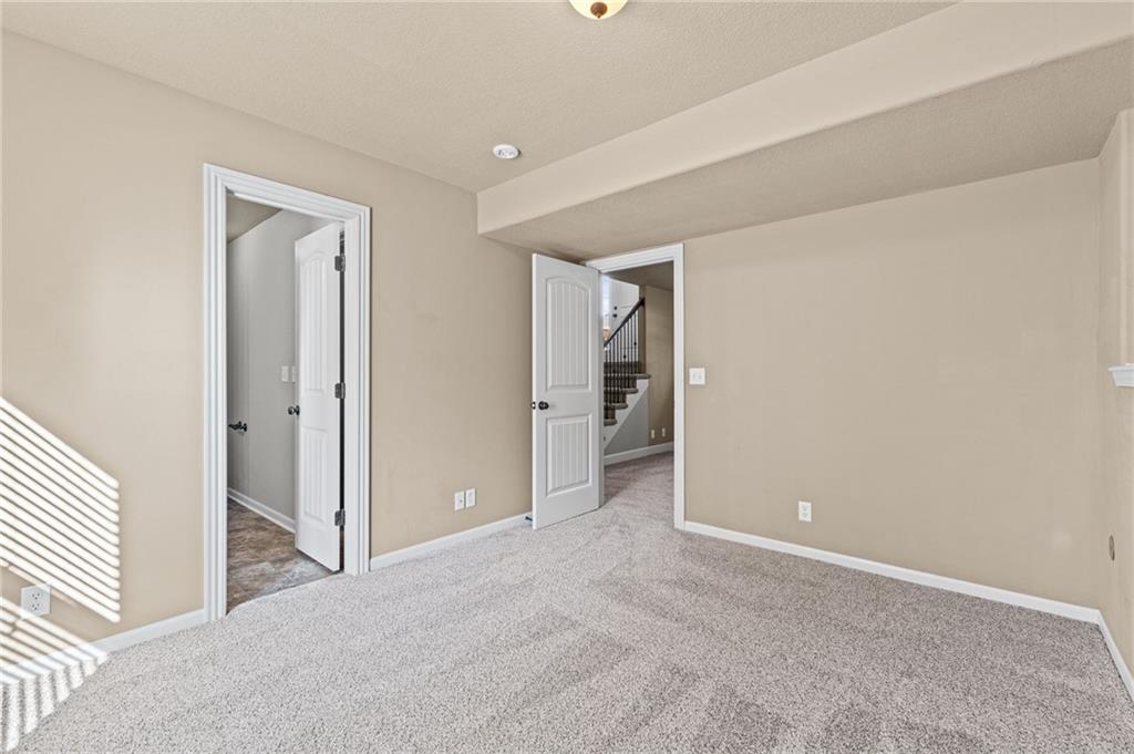 114 SW Hanging Garden Street