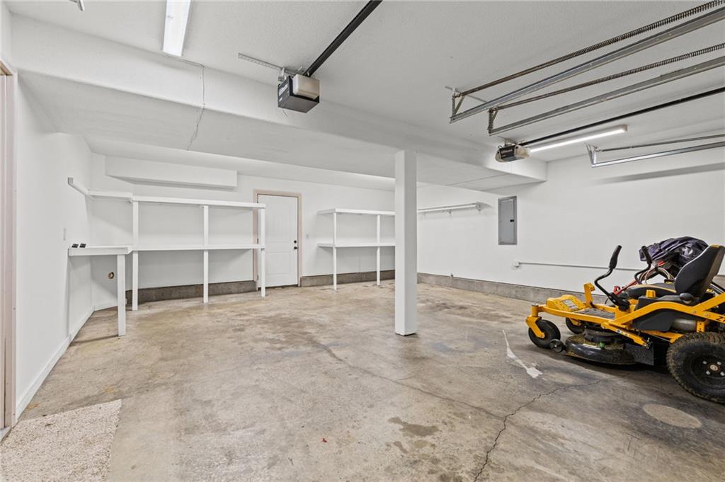 114 SW Hanging Garden Street
