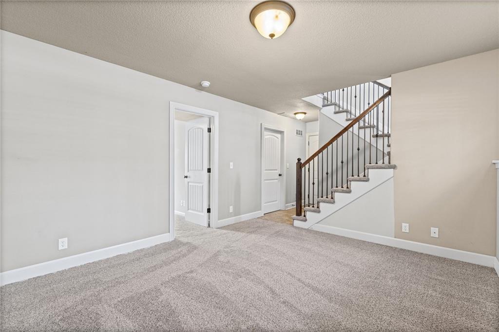 114 SW Hanging Garden Street