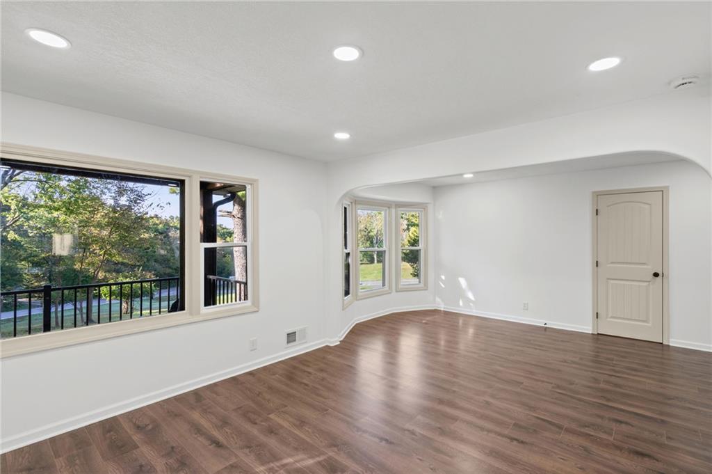 15800 Woods Chapel Road