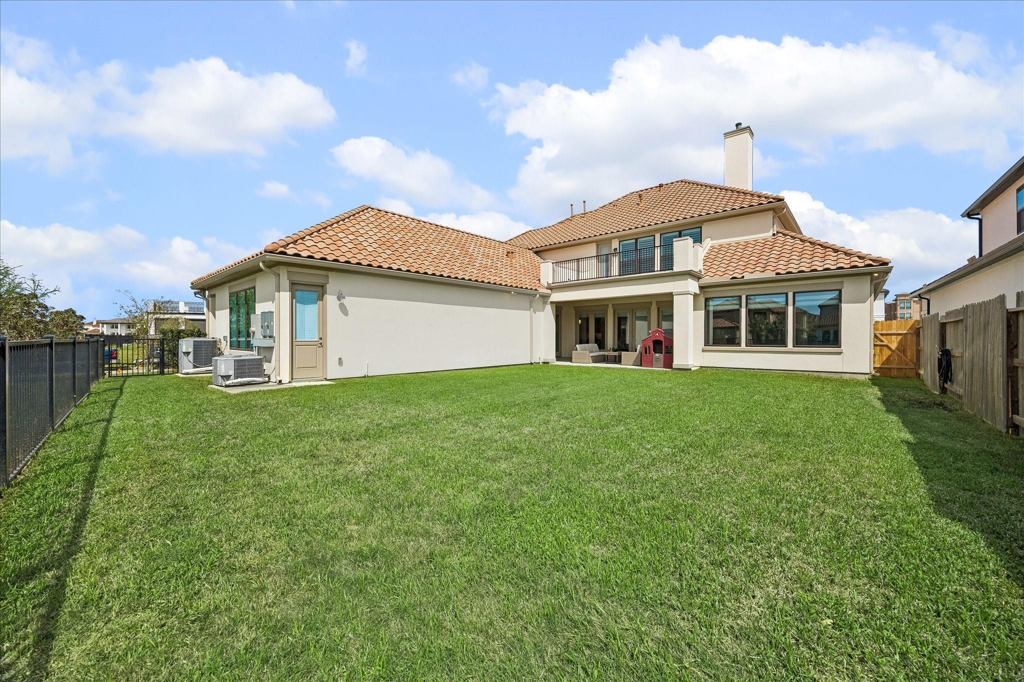 2302 Camden Creek Lane