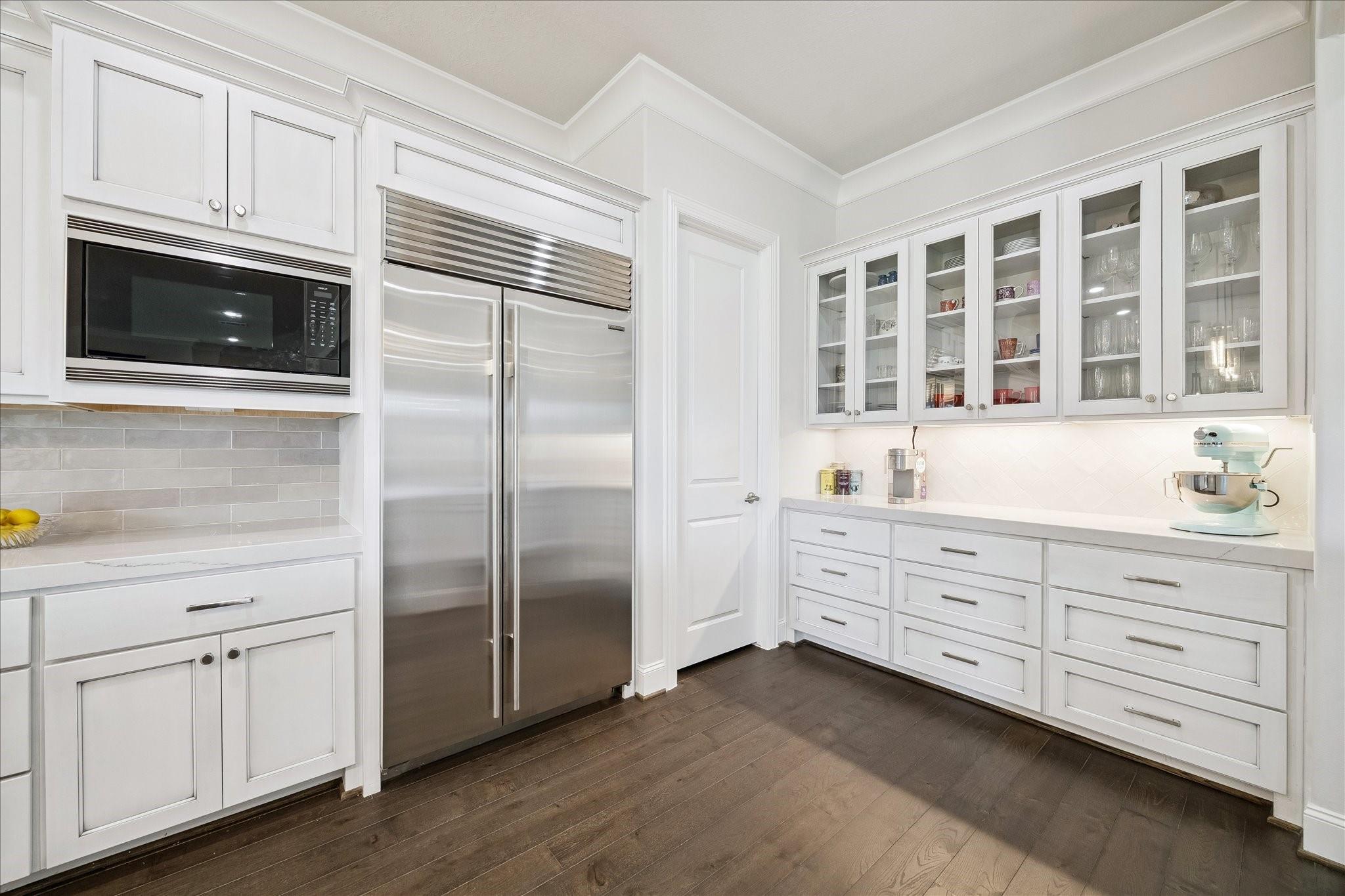 2302 Camden Creek Lane