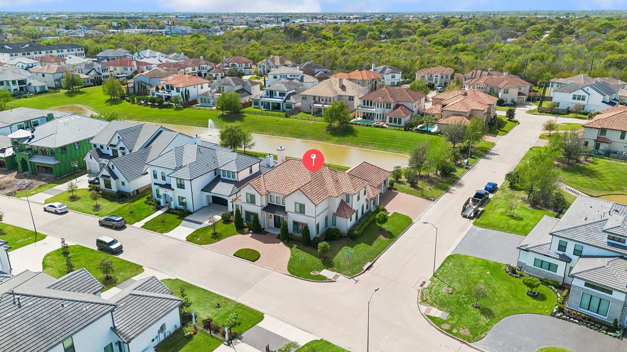 2302 Camden Creek Lane