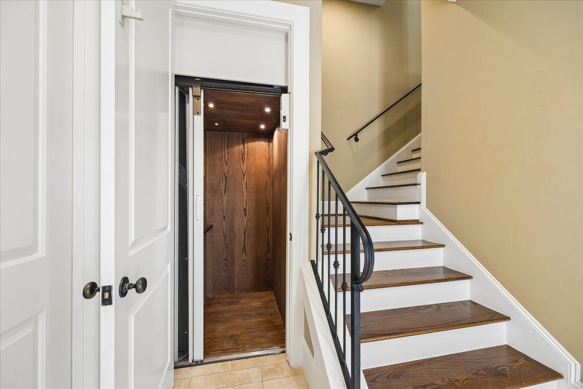 5211 Feagan Street Unit: E