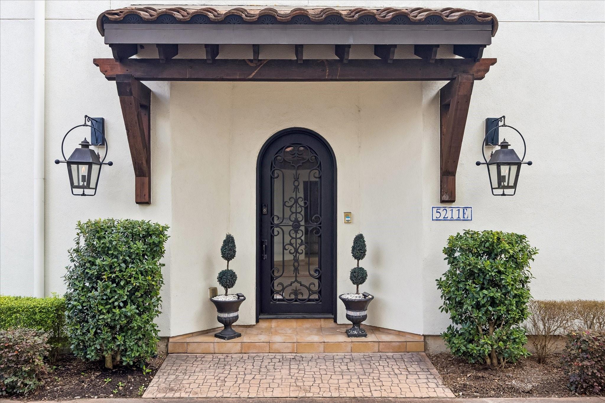 5211 Feagan Street Unit: E