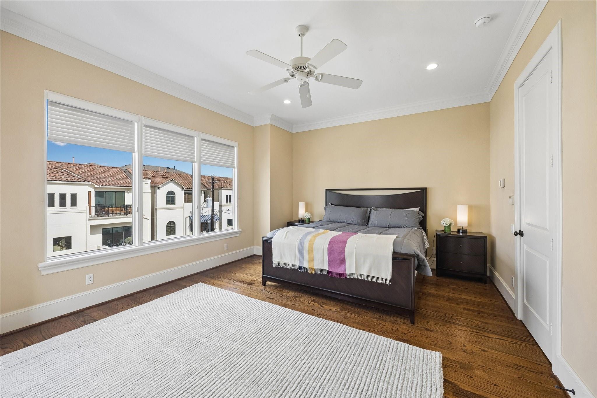 5211 Feagan Street Unit: E