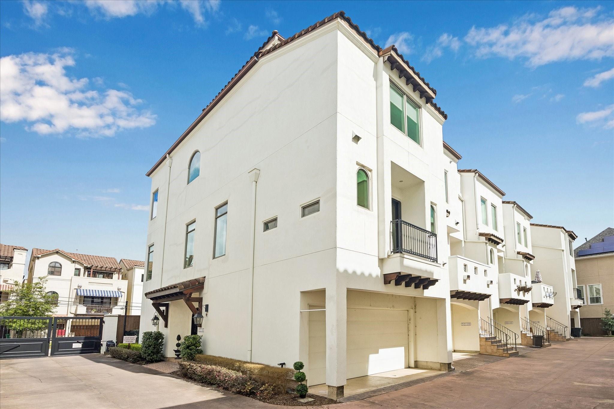 5211 Feagan Street Unit: E