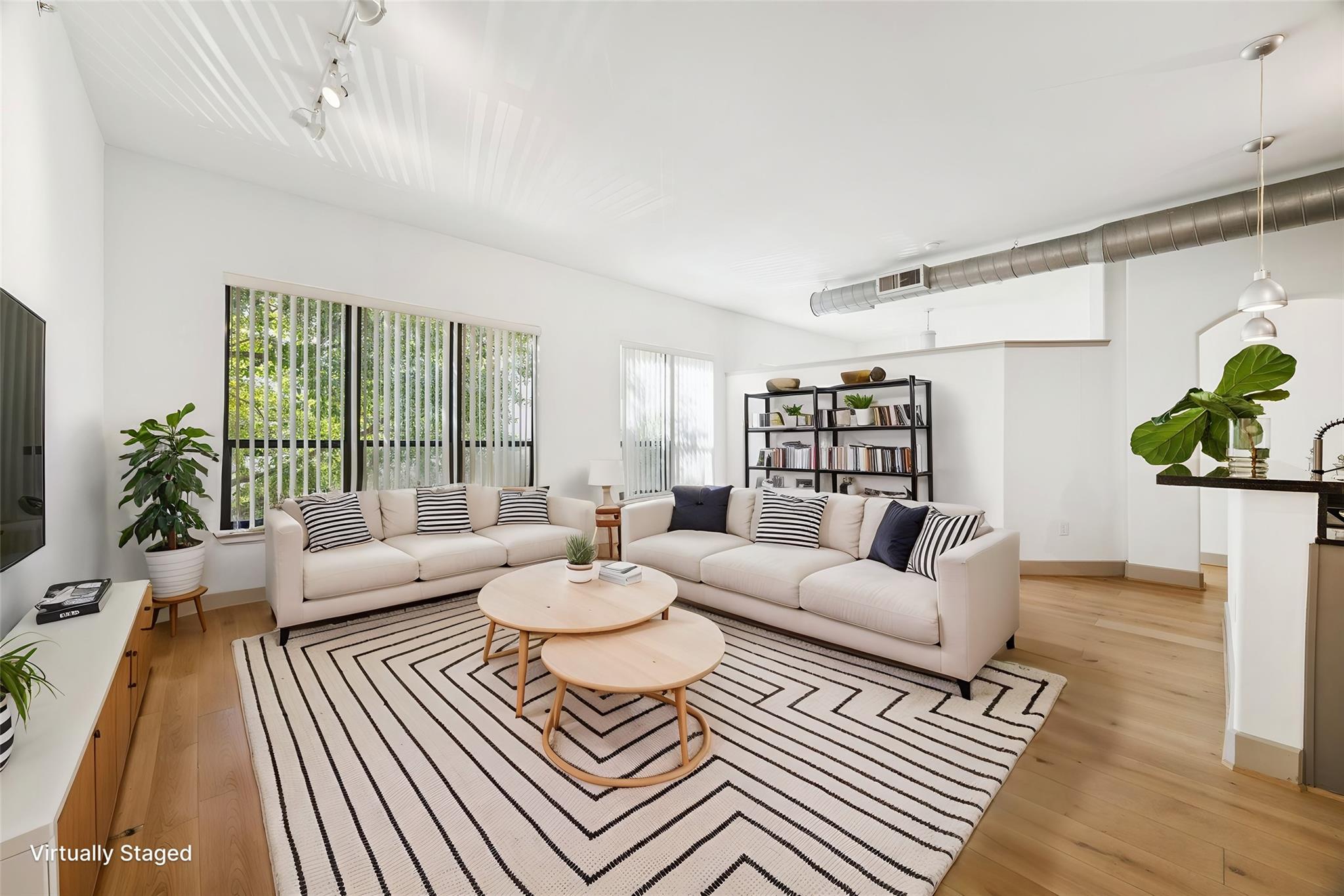 1901 Post Oak Boulevard # 2203