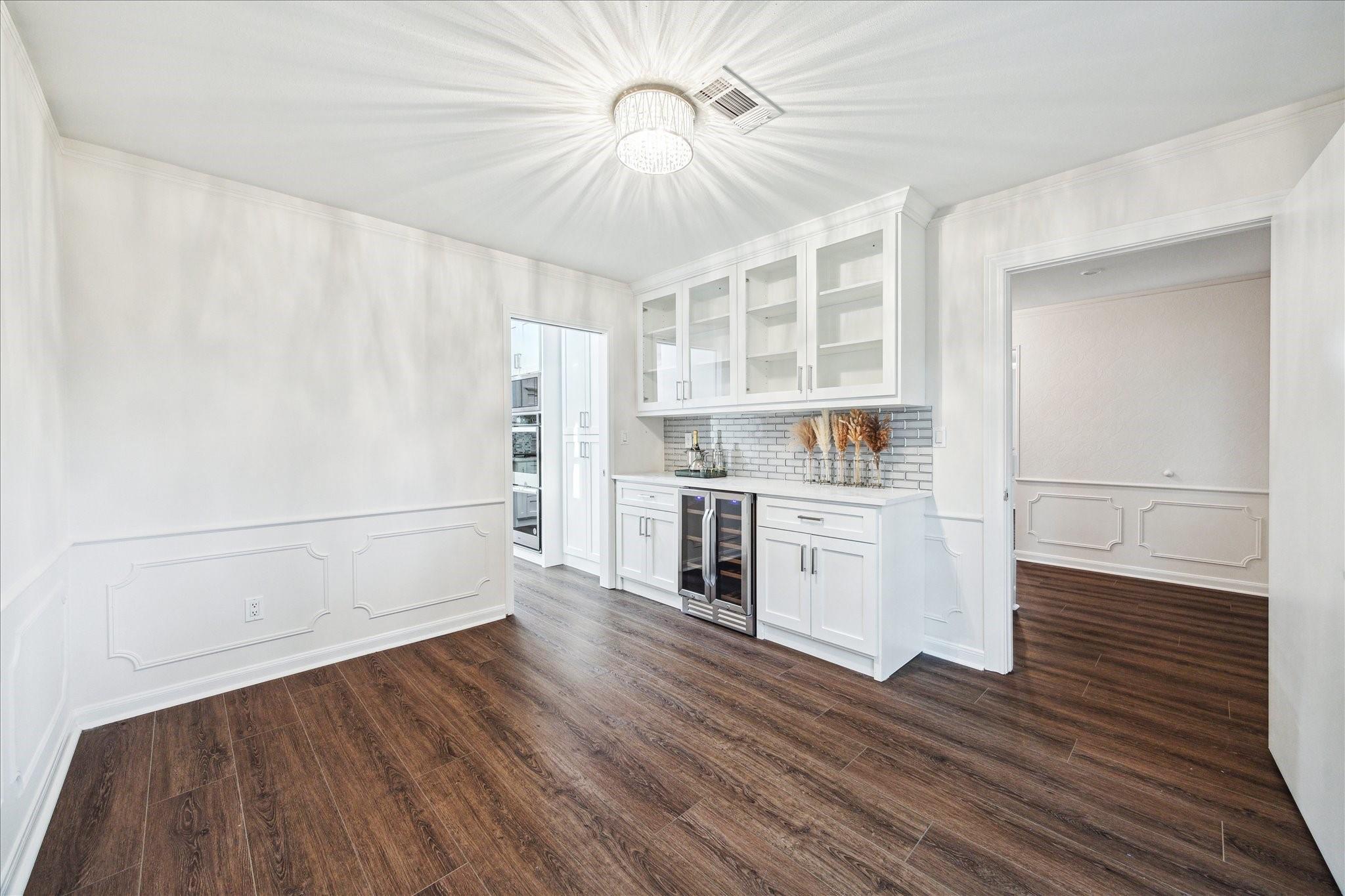 10014 Moorberry Lane