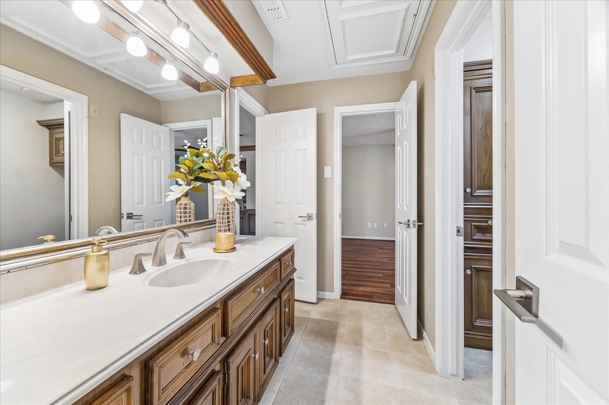 1030 Crossroads Drive