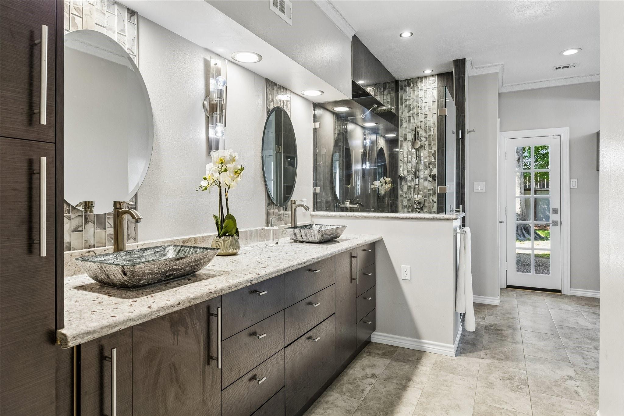 1030 Crossroads Drive