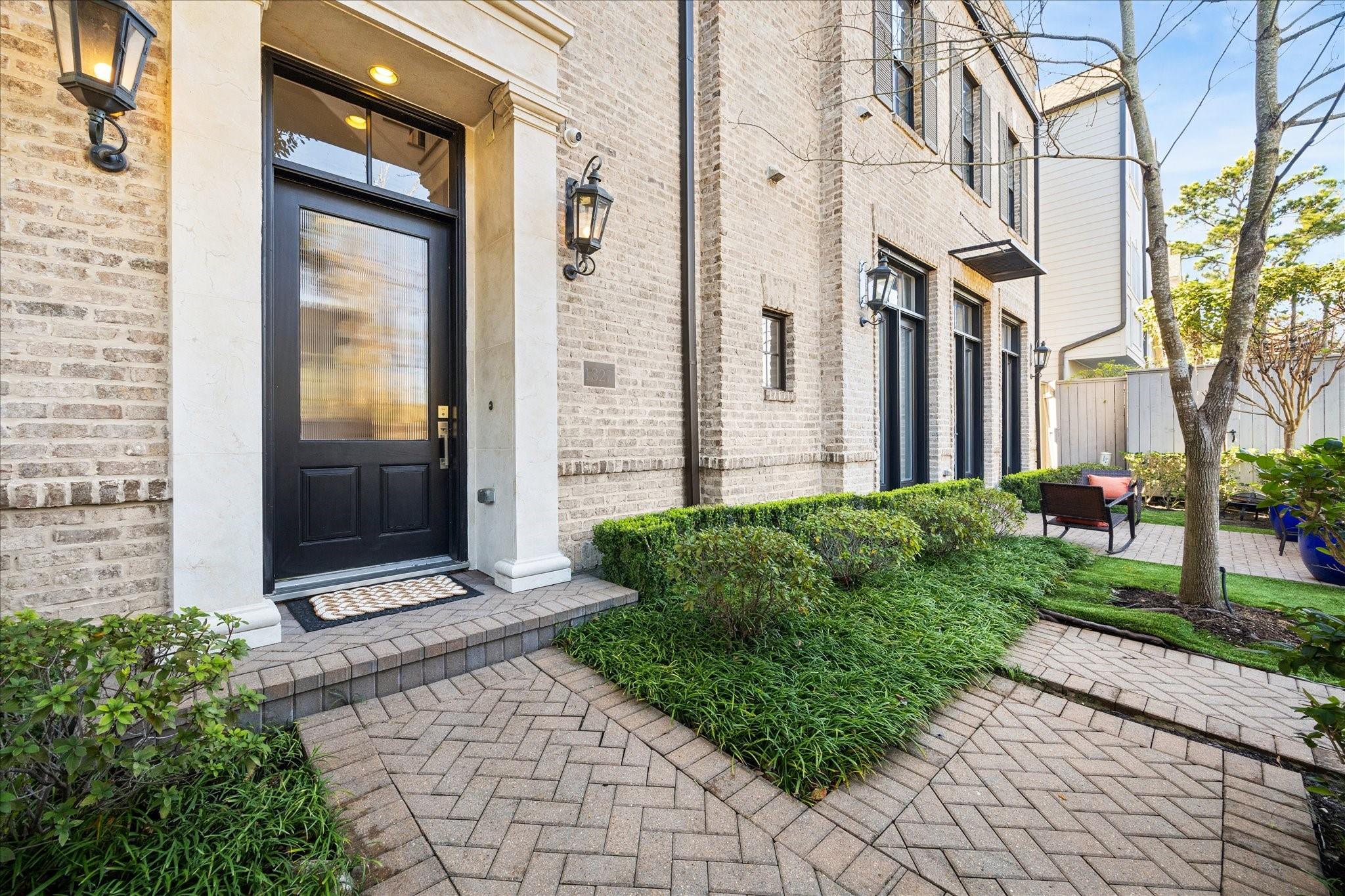 1327 Hunters Meadow Lane