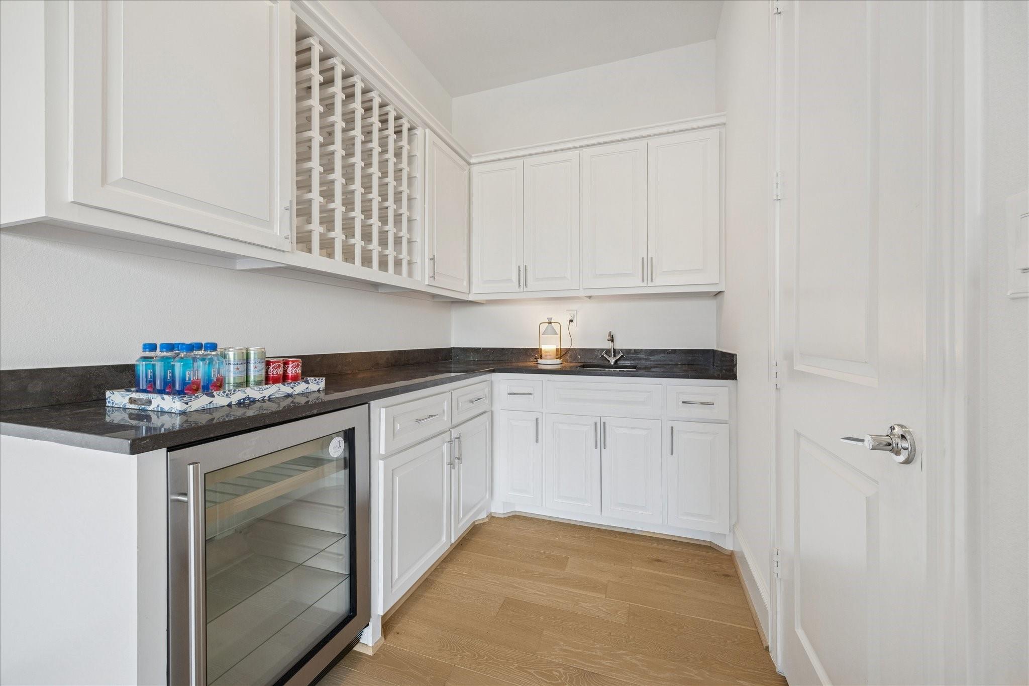 1327 Hunters Meadow Lane