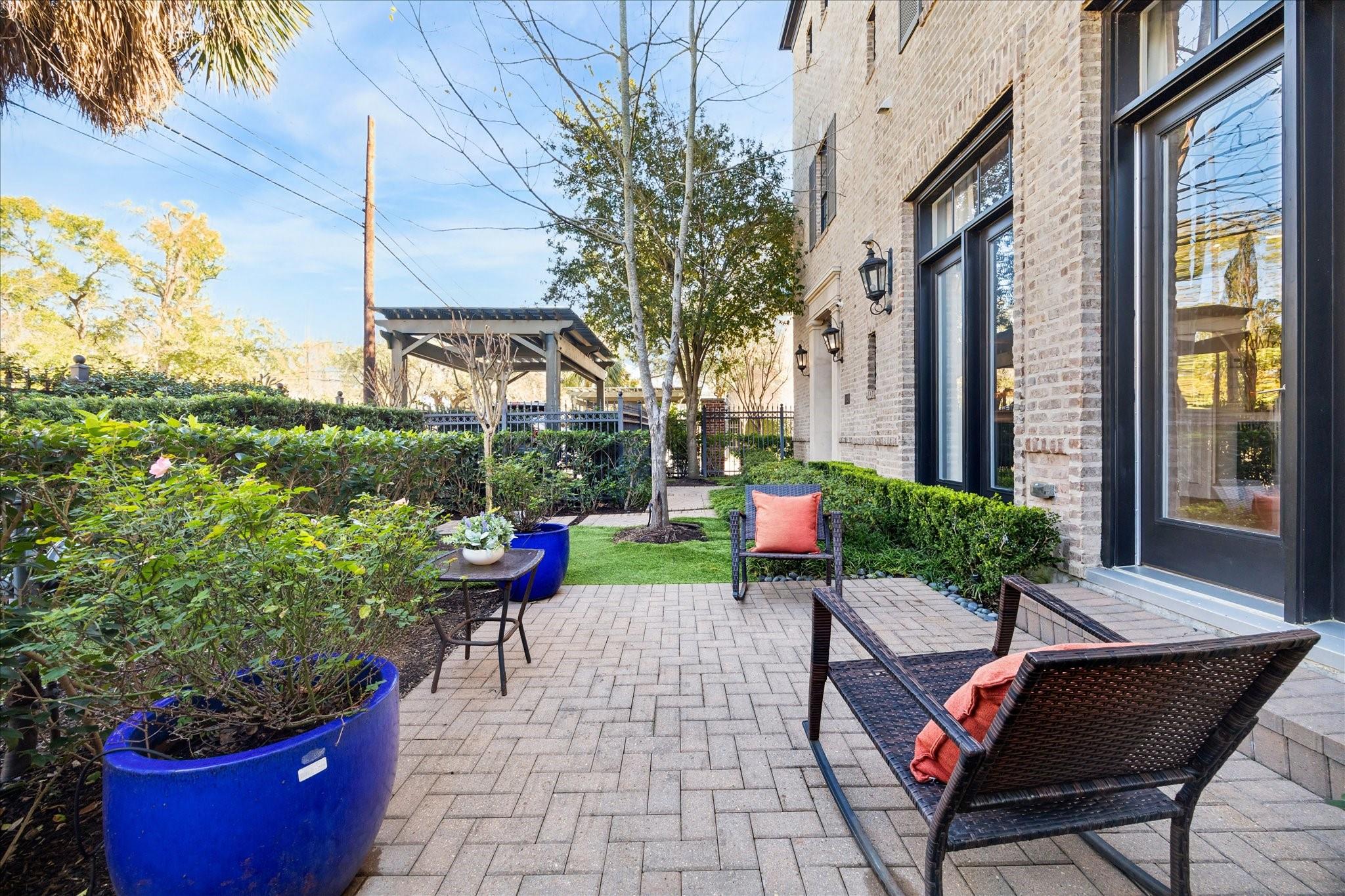 1327 Hunters Meadow Lane