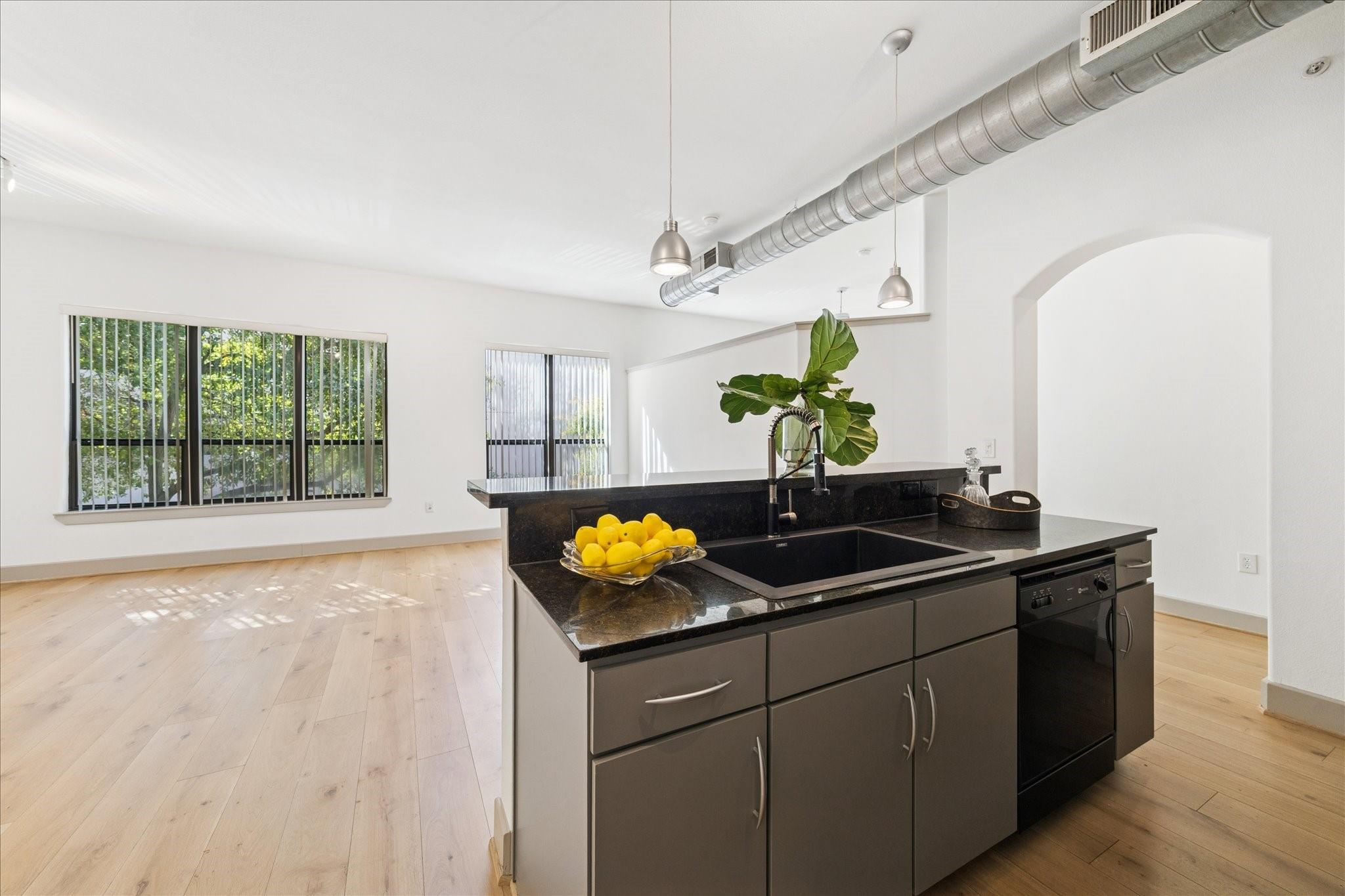 1901 Post Oak Boulevard # 2203