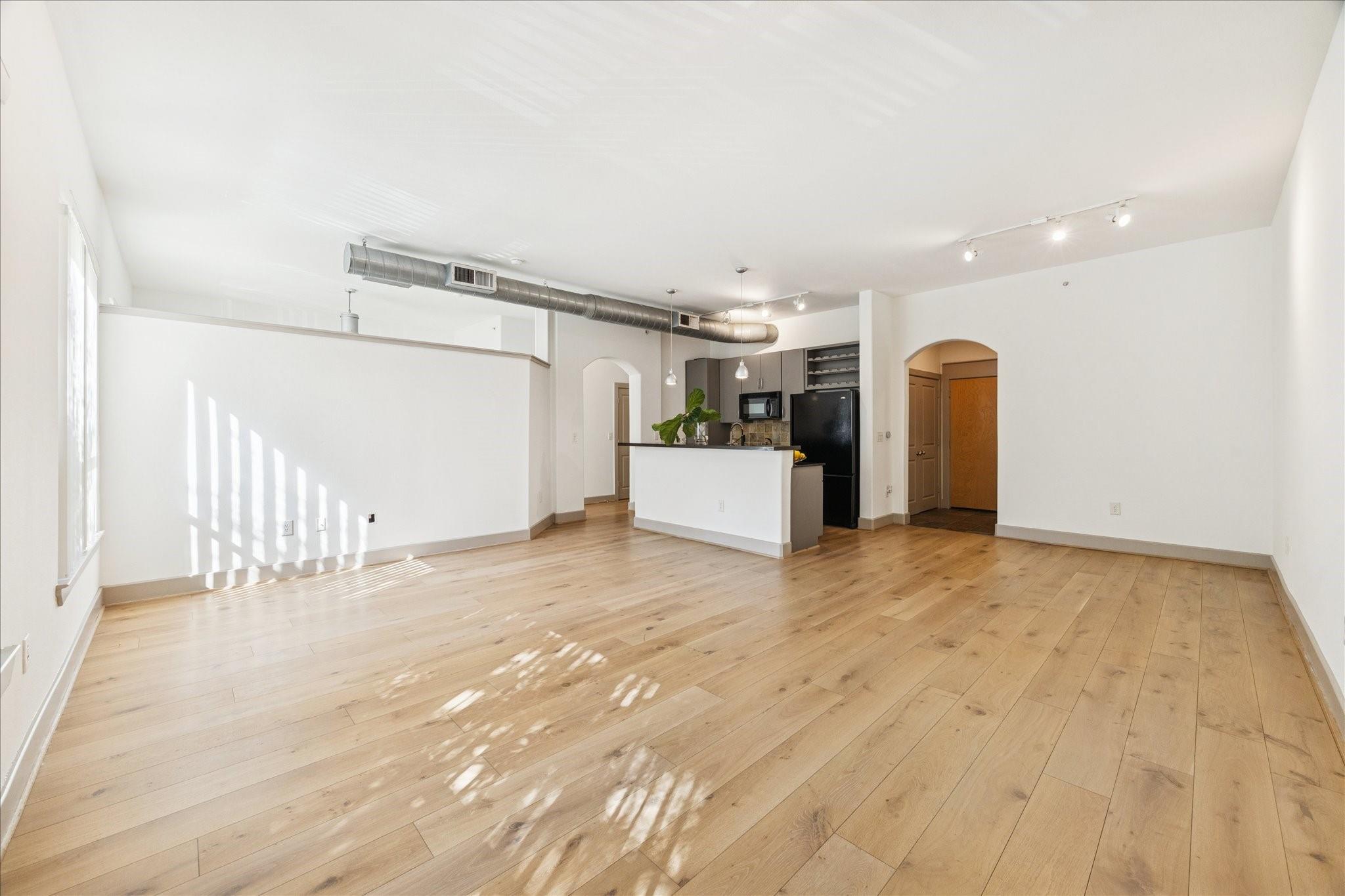 1901 Post Oak Boulevard # 2203