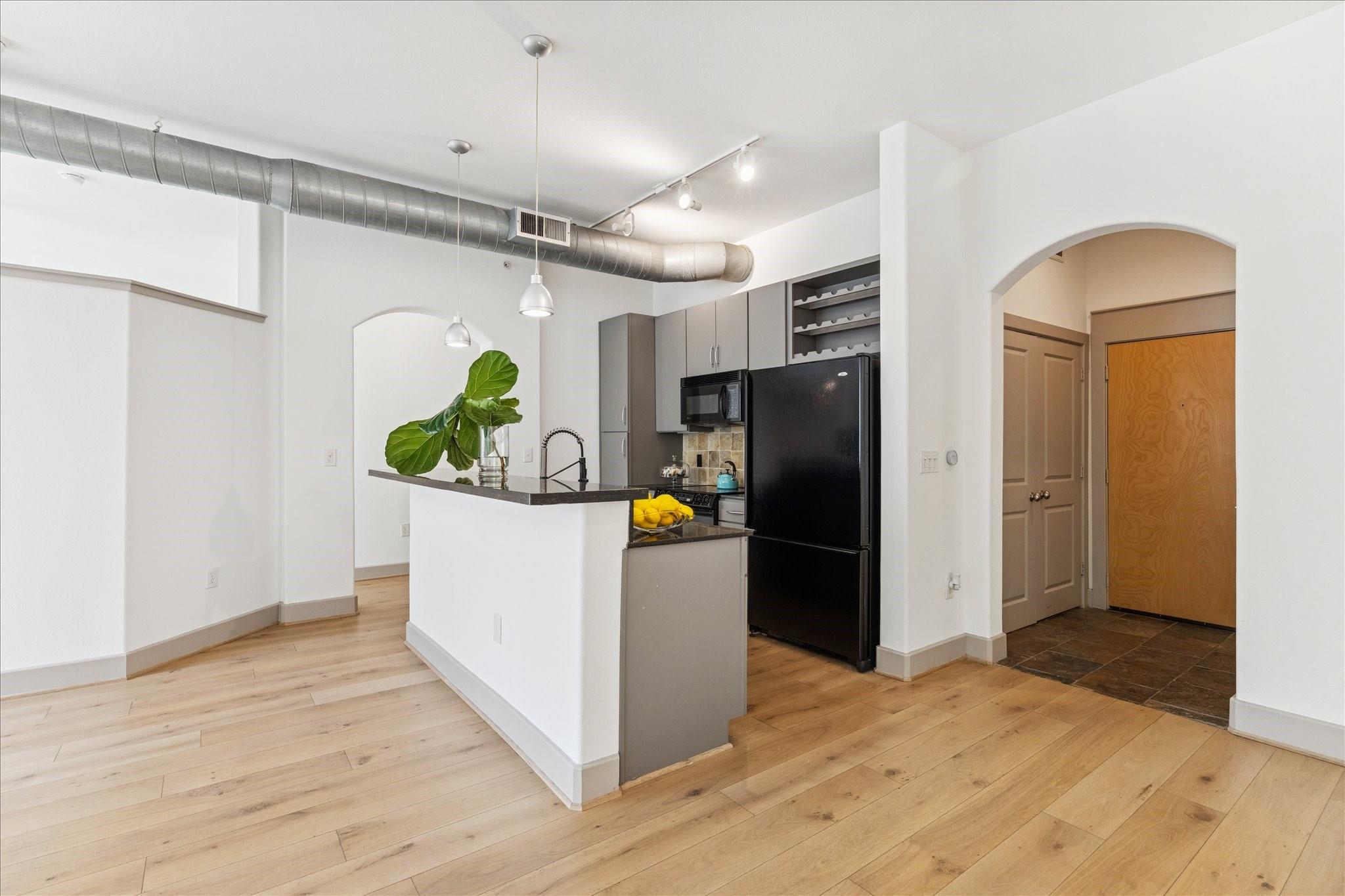 1901 Post Oak Boulevard # 2203