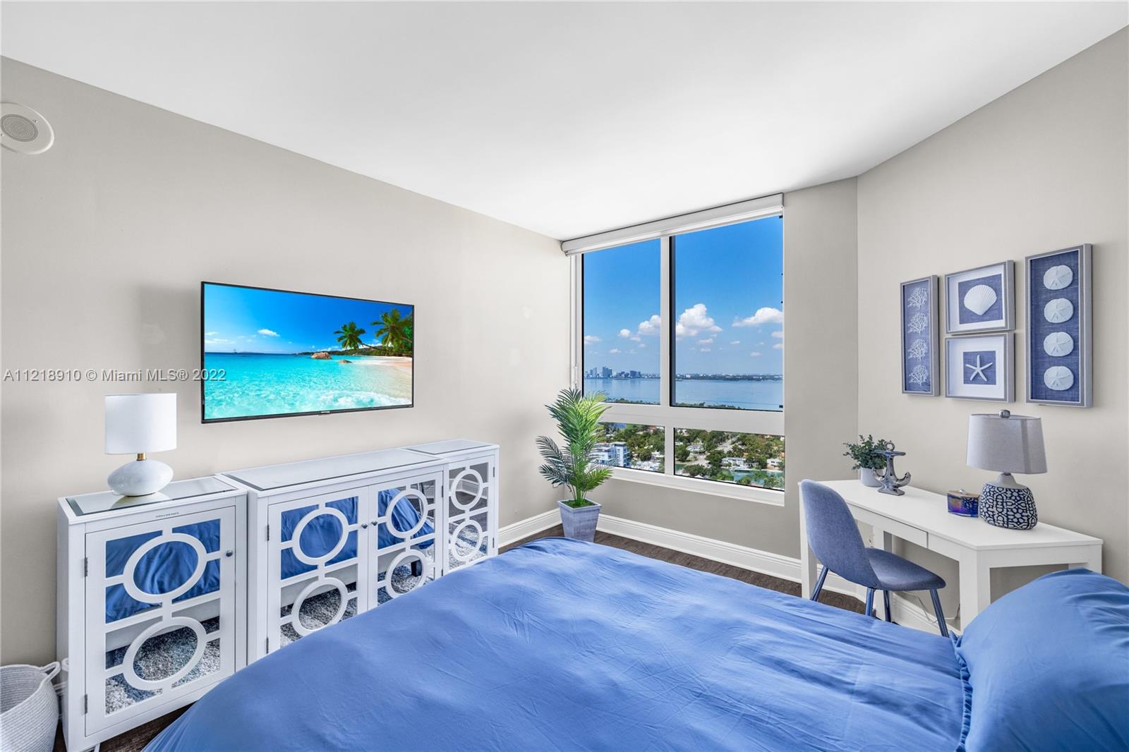 6365 Collins Ave # 3807