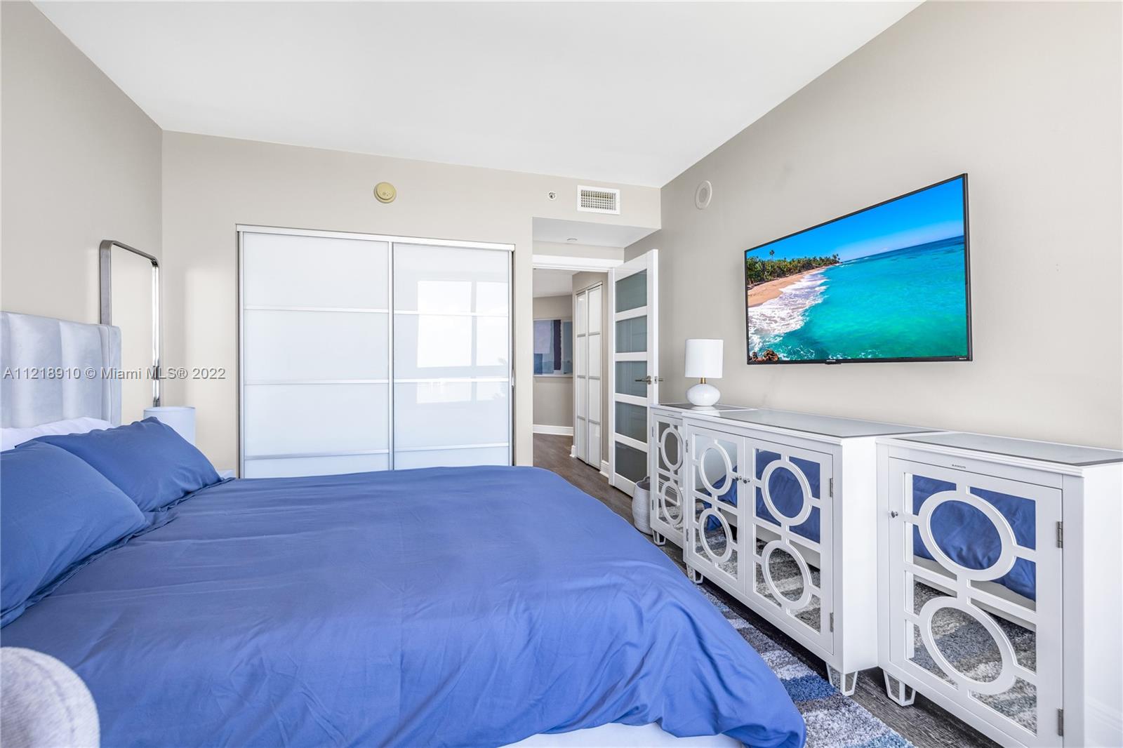 6365 Collins Ave # 3807