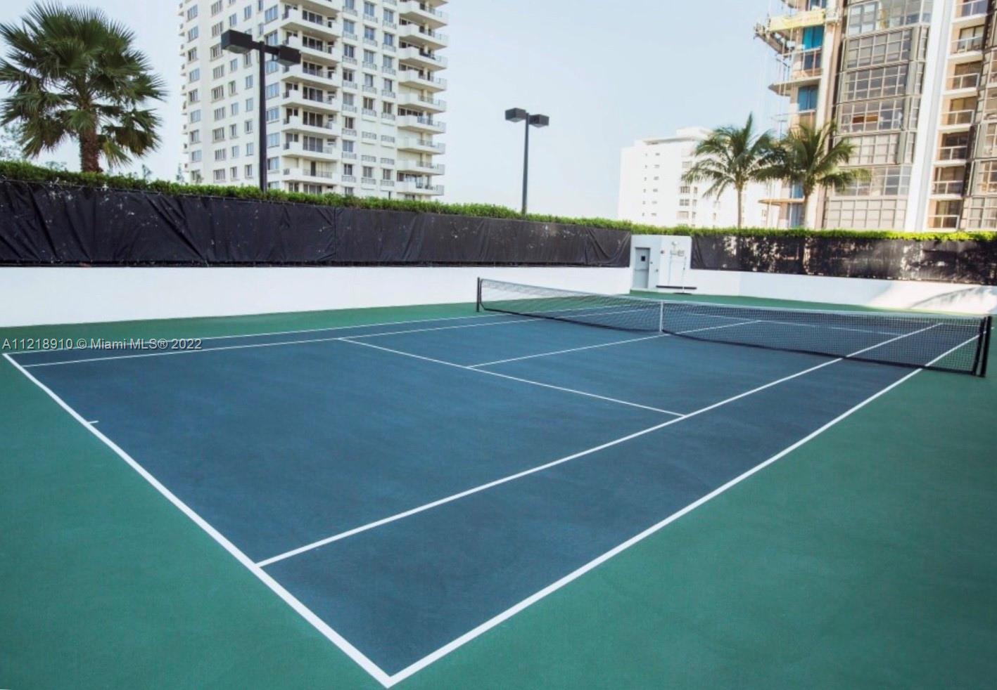 6365 Collins Ave # 3807