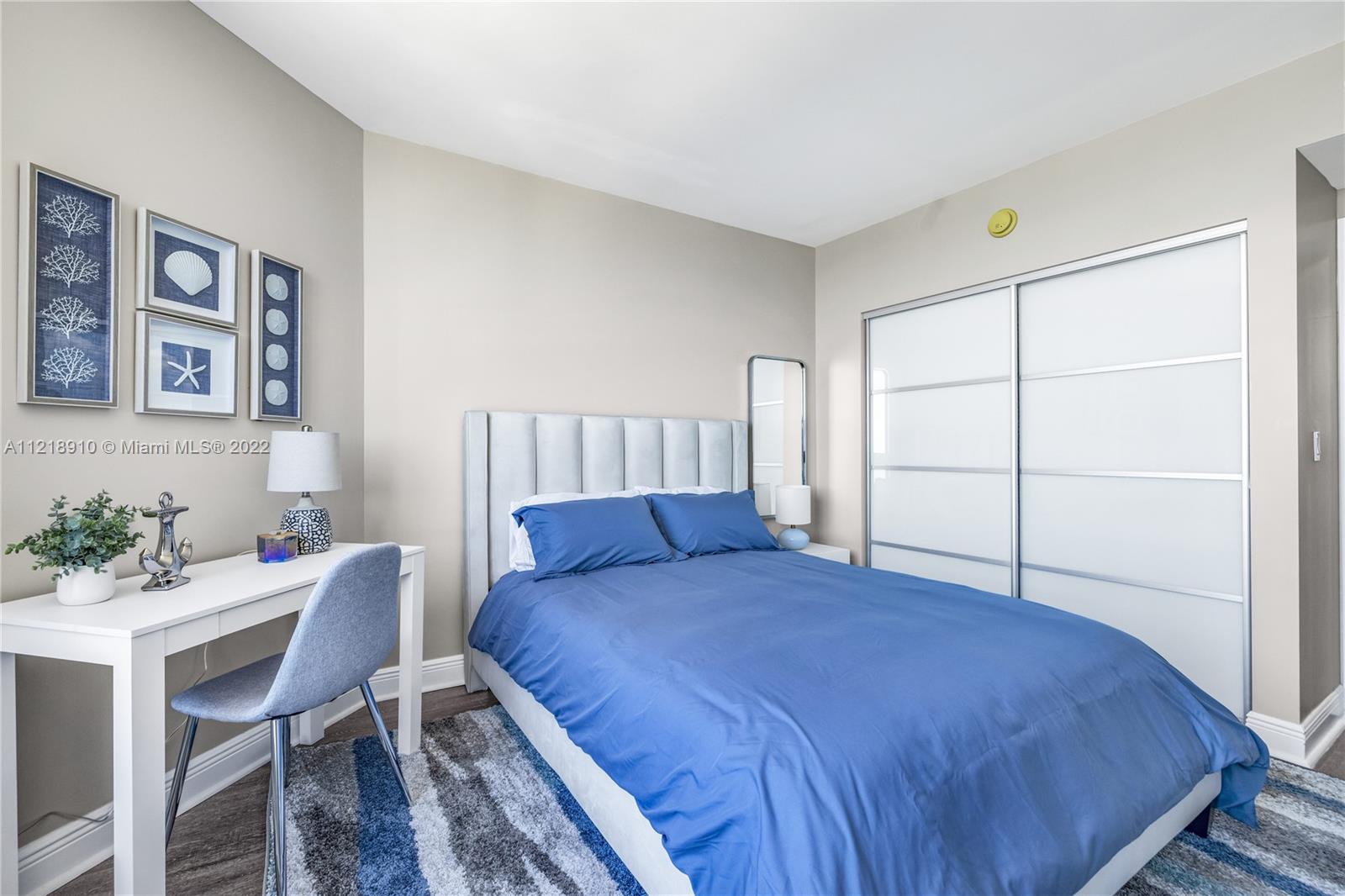 6365 Collins Ave # 3807