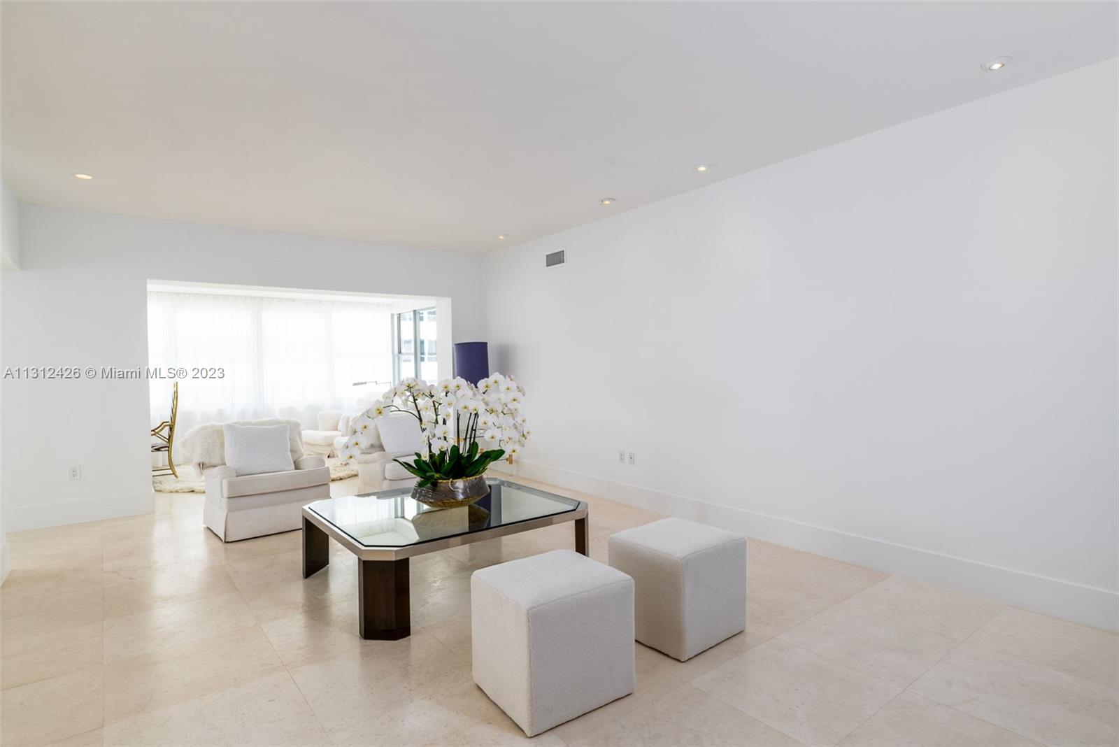 16 Island Ave # 7D