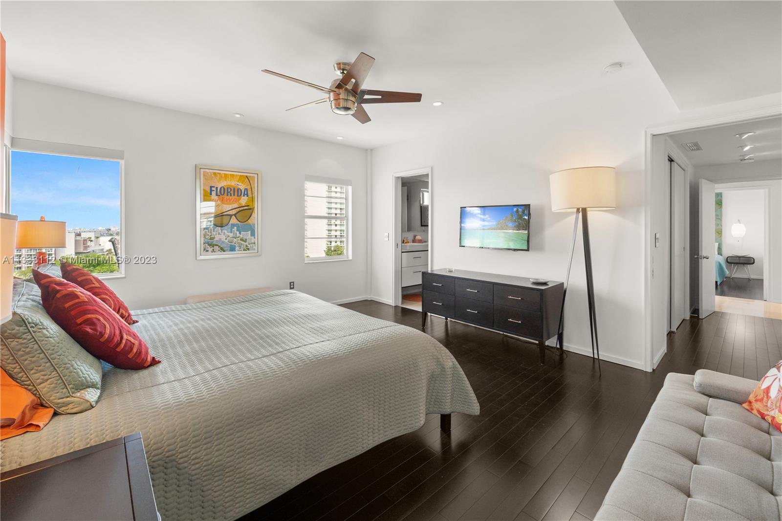 16 Island Ave # 8D