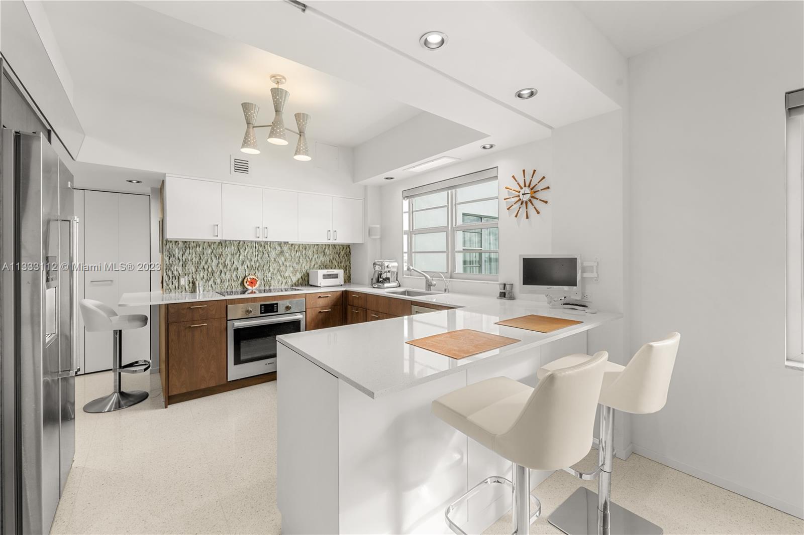16 Island Ave # 8D