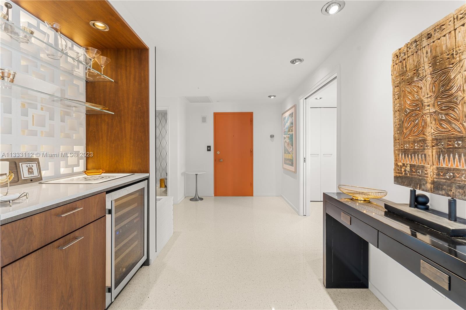 16 Island Ave # 8D