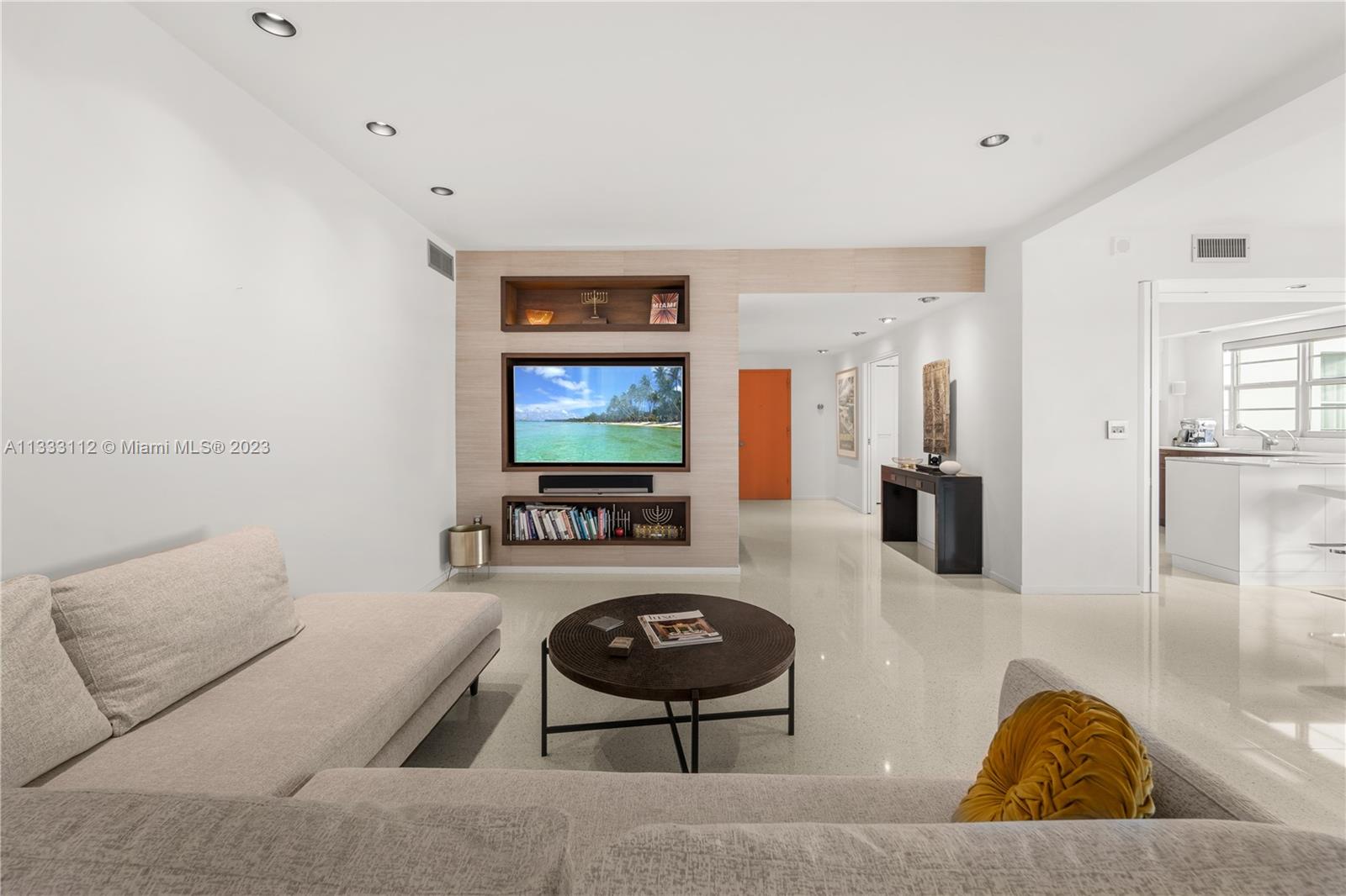 16 Island Ave # 8D