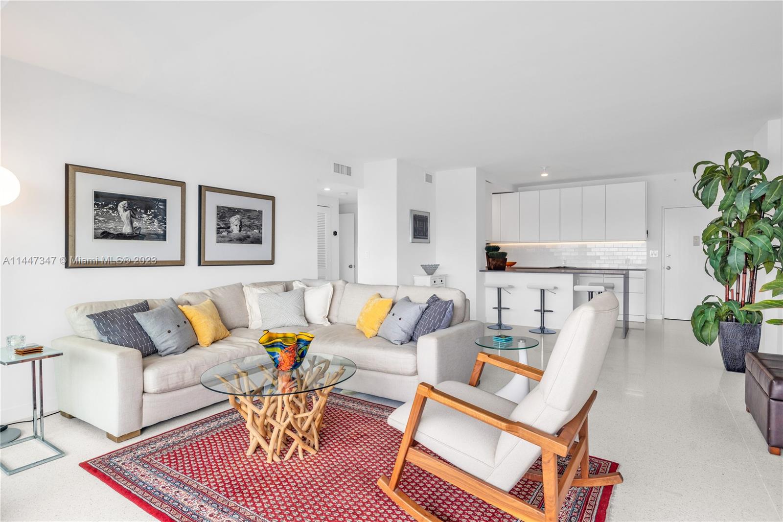 3 Island Ave # 12E
