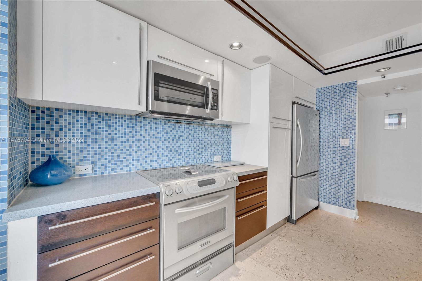 9 Island Ave # 609