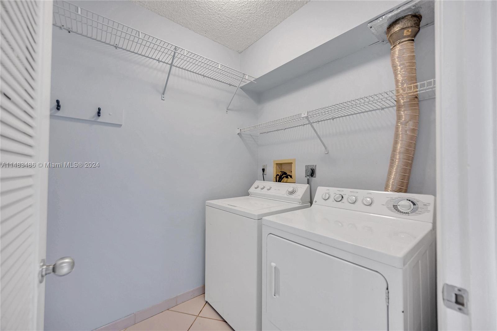 9 Island Ave # 414