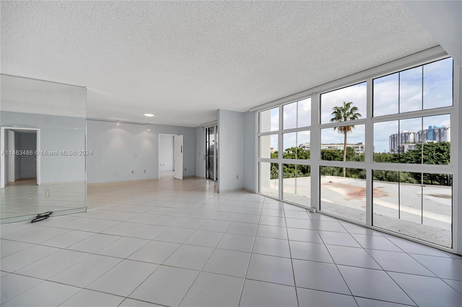 9 Island Ave # 414