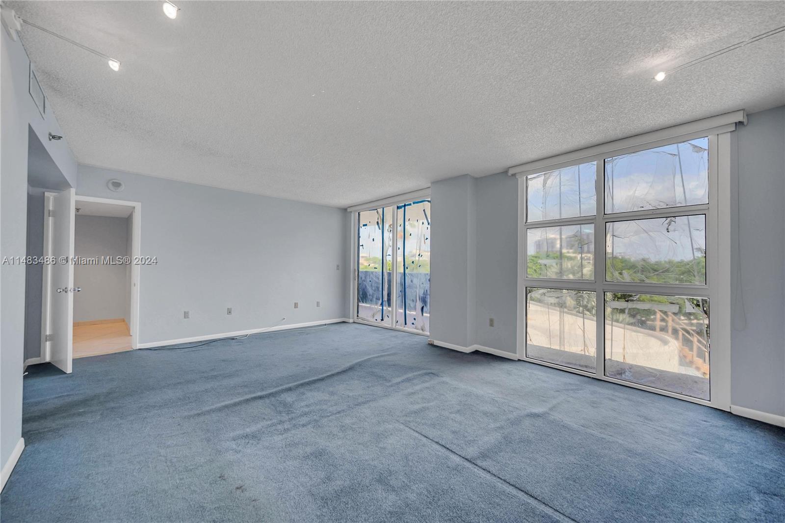 9 Island Ave # 414