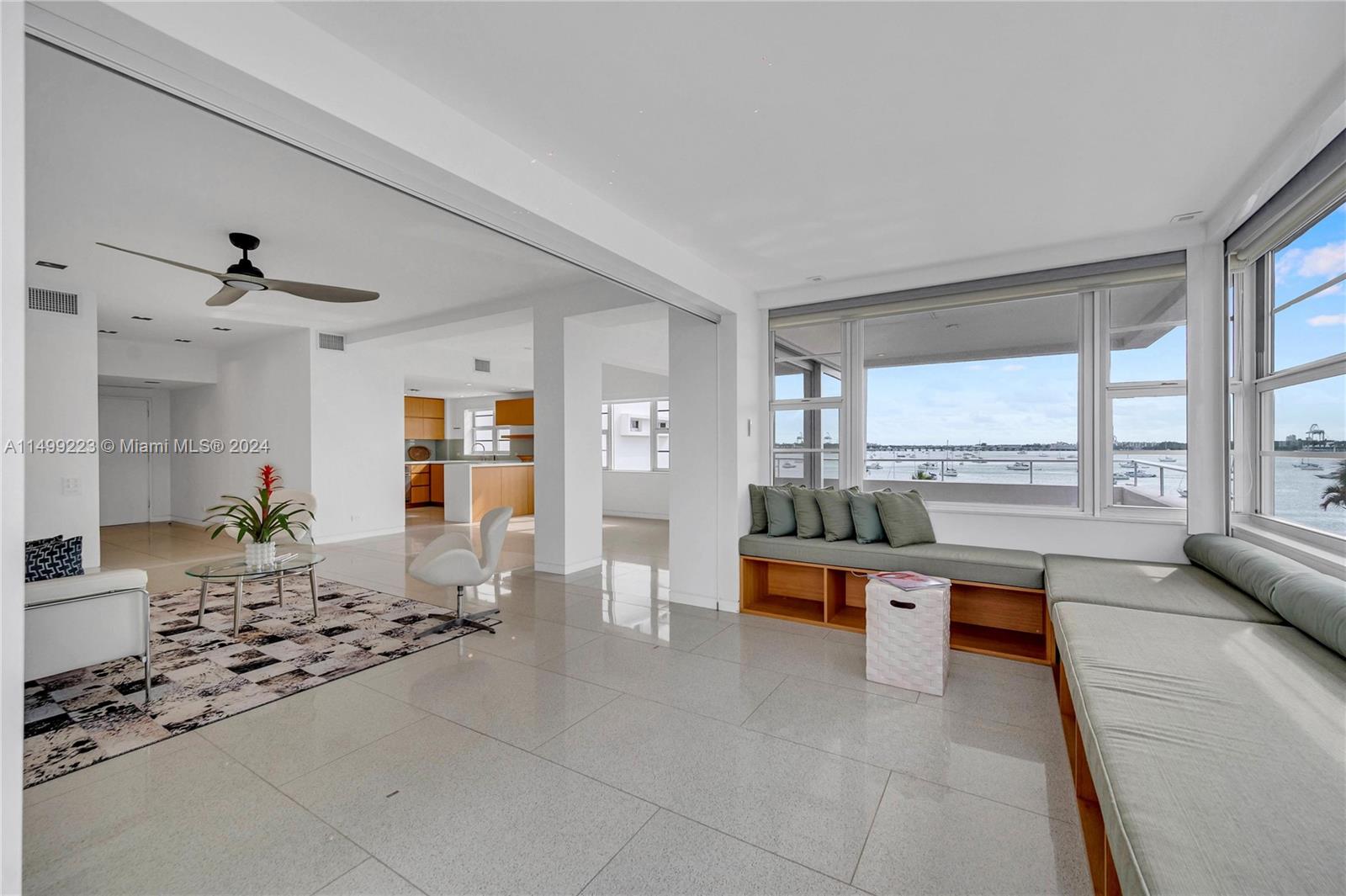 16 Island Ave # 4D