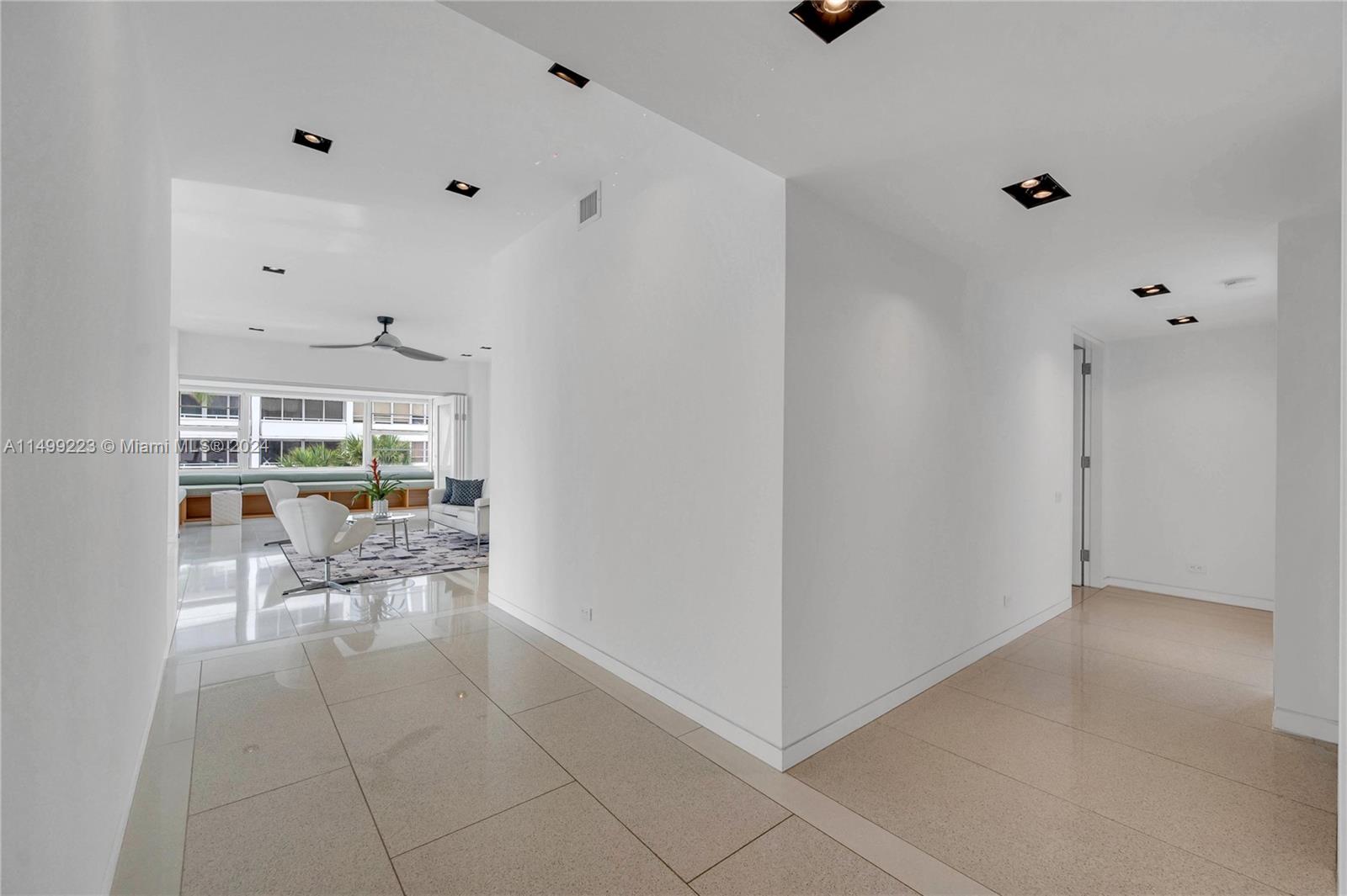 16 Island Ave # 4D