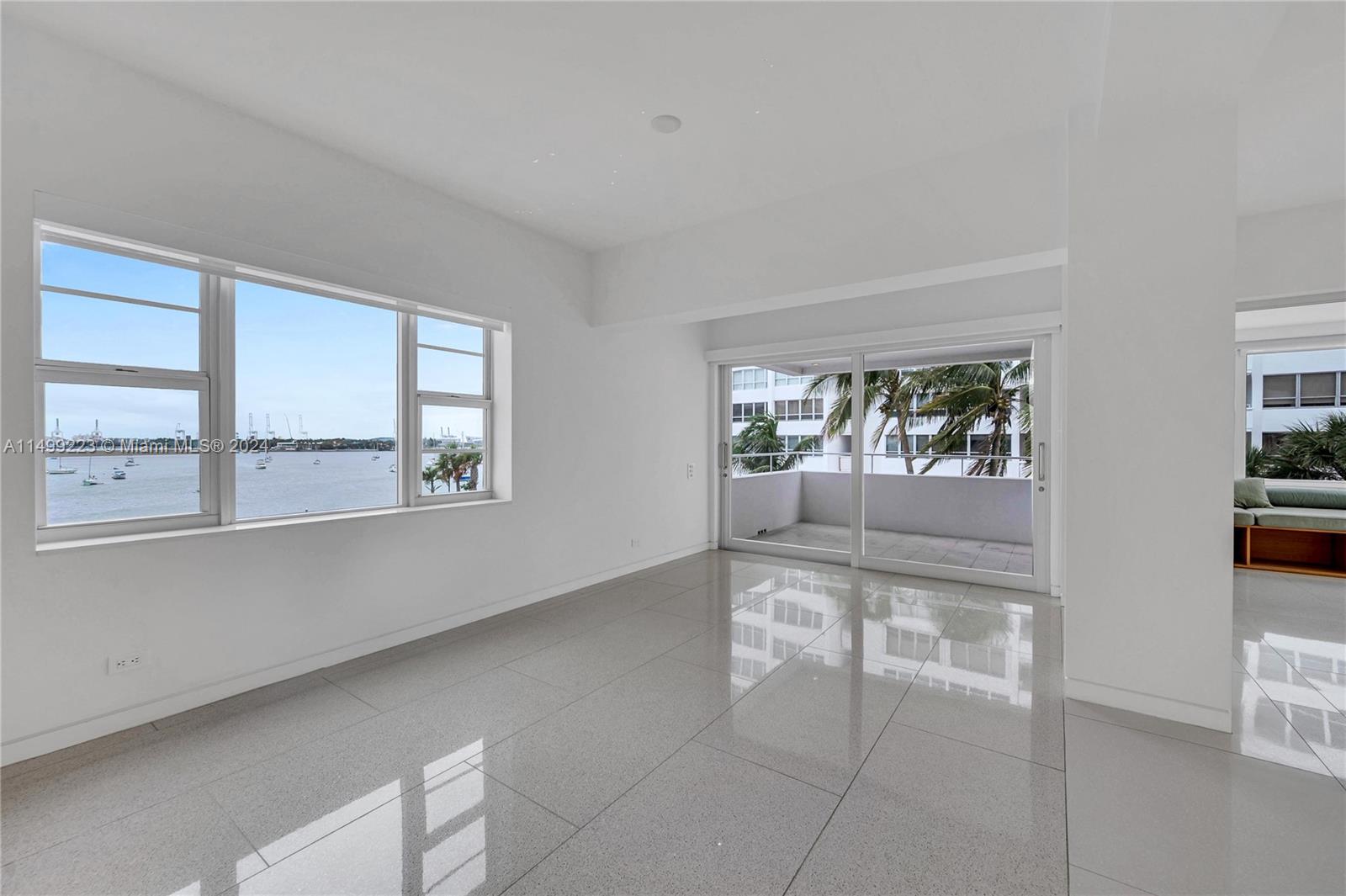 16 Island Ave # 4D