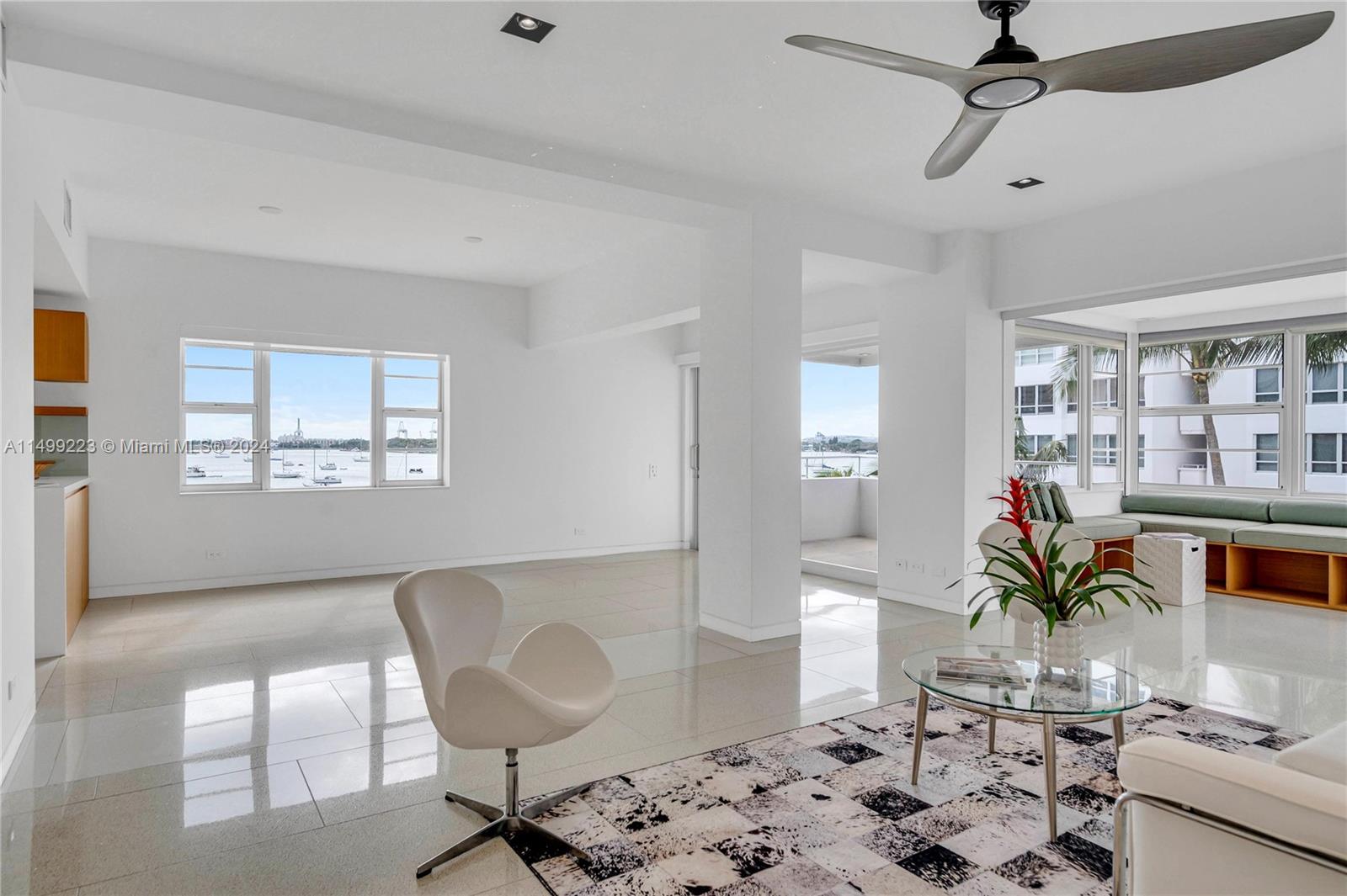 16 Island Ave # 4D